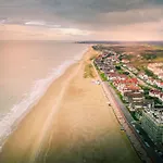 Apartment In Duinbergen Near Sailing School