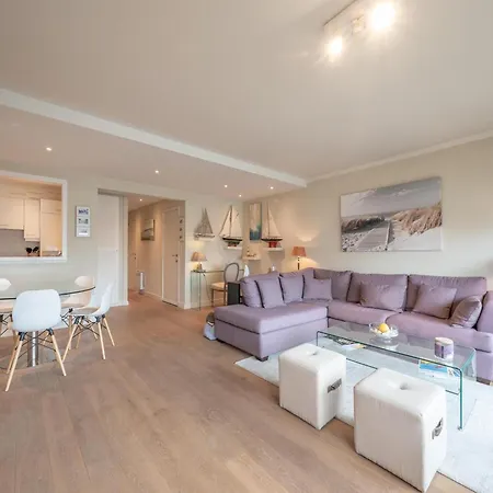 In Duinbergen Near Sailing School *