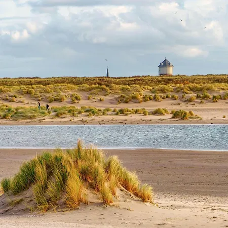 In Duinbergen Near Sailing School Διαμέρισμα *